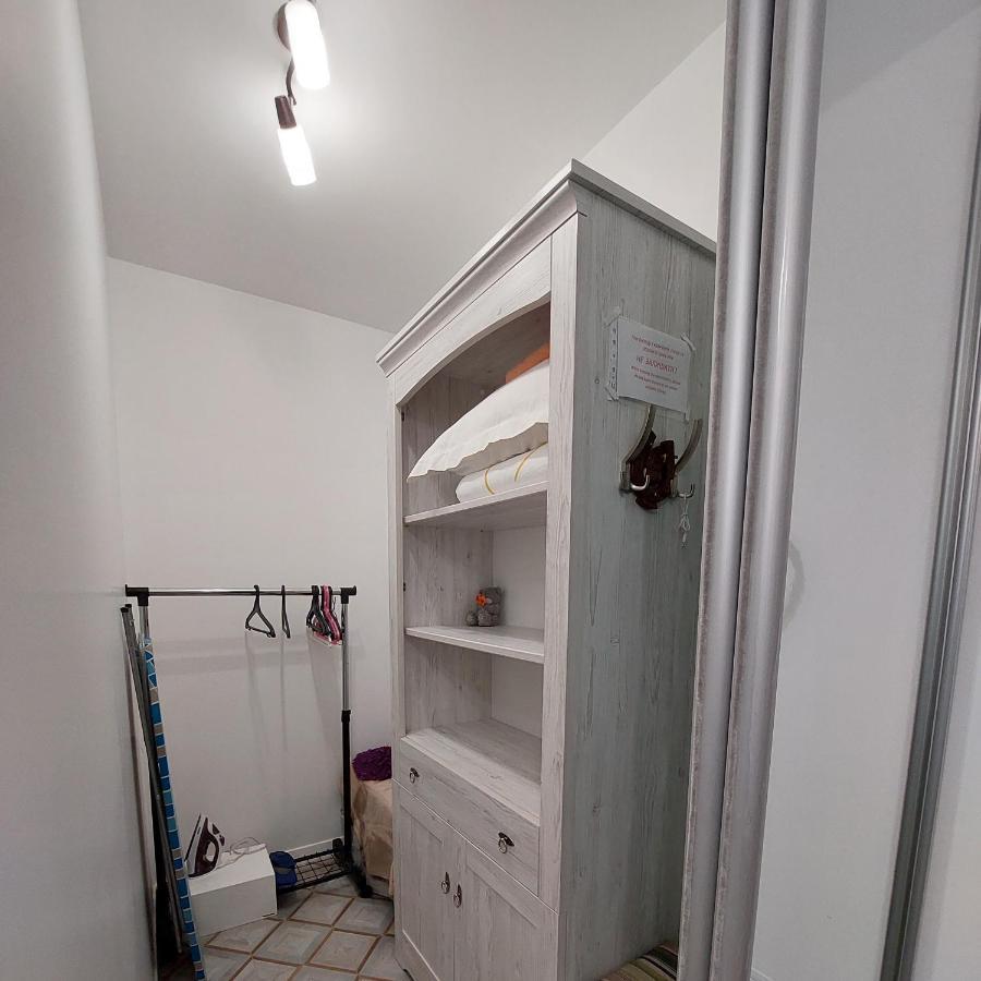 Центр Елітновобуд Яровиця 11 Lutsk Bagian luar foto